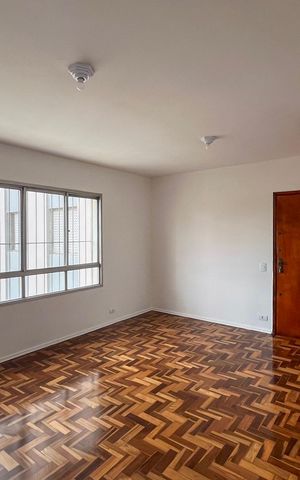 Apartamento à venda com 70m², 2 quartos e 1 vaga Apartamento à venda com 70m², 2 quartos e 1 vagaSala