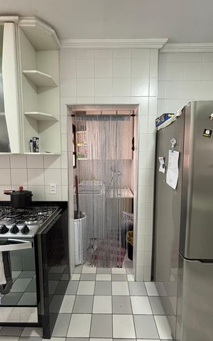 Apartamento à venda com 83m², 3 quartos e 2 vagasCozinha