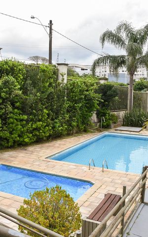 Apartamento à venda com 52m², 2 quartos e 1 vaga Apartamento à venda com 52m², 2 quartos e 1 vagaÁrea comum - Piscina