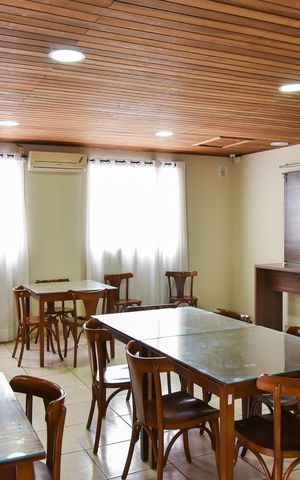 Apartamento à venda com 52m², 2 quartos e 1 vaga Apartamento à venda com 52m², 2 quartos e 1 vagaÁrea comum - Salão de festas