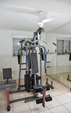 Apartamento à venda com 52m², 2 quartos e 1 vaga Apartamento à venda com 52m², 2 quartos e 1 vagaÁrea comum - Academia