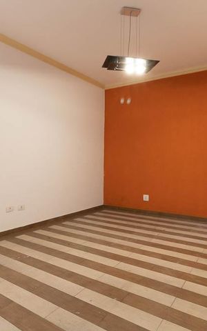 Casa à venda com 150m², 5 quartos e 2 vagas Casa à venda com 150m², 5 quartos e 2 vagasSala 1