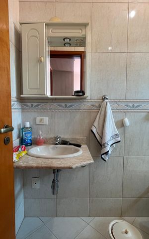 Casa à venda com 235m², 3 quartos e 5 vagas Casa à venda com 235m², 3 quartos e 5 vagasBanheiro da Suíte 2