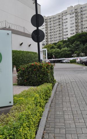 Apartamento para alugar com 52m², 2 quartos e 1 vagaFachada