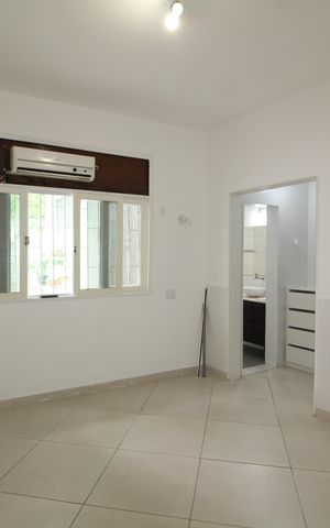 Casa à venda com 170m², 2 quartos e sem vagaQuarto 2