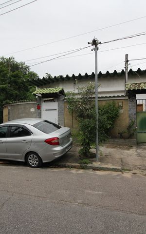 Casa à venda com 170m², 2 quartos e sem vagaFachada