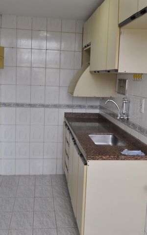 Apartamento à venda com 46m², 2 quartos e 1 vagaCozinha