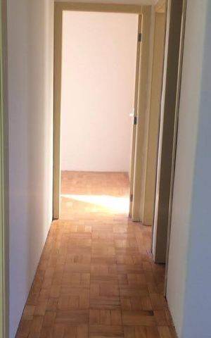 Apartamento à venda com 70m², 2 quartos e sem vagaCorredor
