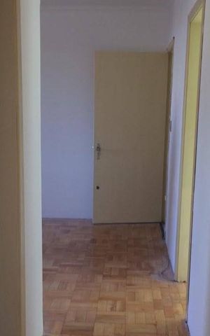 Apartamento à venda com 70m², 2 quartos e sem vagaCorredor