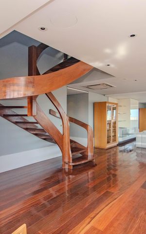 Apartamento à venda com 600m², 6 quartos e 5 vagas Apartamento à venda com 600m², 6 quartos e 5 vagasSala