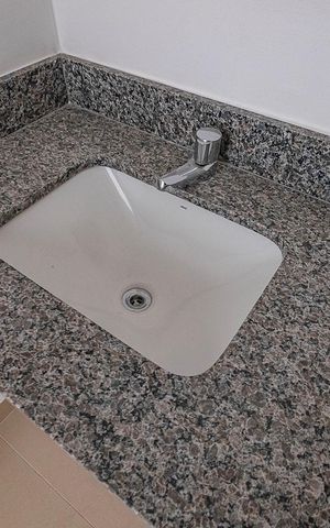 Studio para alugar com 28m², 1 quarto e sem vaga Studio para alugar com 28m², 1 quarto e sem vagaBanheiro