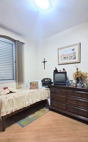 Apartamento à venda com 100m², 3 quartos e 2 vagas Apartamento à venda com 100m², 3 quartos e 2 vagasQuarto 2