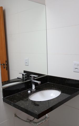 Casa à venda com 114m², 3 quartos e 2 vagasBanheiro da Suíte