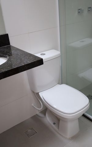 Casa à venda com 114m², 3 quartos e 2 vagasBanheiro da Suíte