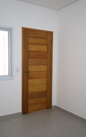 Casa à venda com 114m², 3 quartos e 2 vagasSala