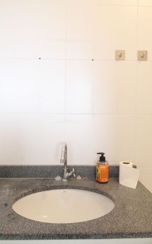 Apartamento para alugar com 38m², 2 quartos e sem vagaBanheiro