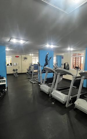 Apartamento à venda com 118m², 4 quartos e 2 vagas Apartamento à venda com 118m², 4 quartos e 2 vagasAcademia