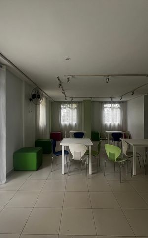 Apartamento à venda com 118m², 4 quartos e 2 vagas Apartamento à venda com 118m², 4 quartos e 2 vagasÁrea comum - Salão de festas Teen