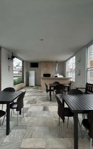 Apartamento à venda com 118m², 4 quartos e 2 vagas Apartamento à venda com 118m², 4 quartos e 2 vagasÁrea comum - Churrasqueira 1