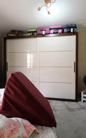 Casa à venda com 191m², 4 quartos e 2 vagasQuarto 2