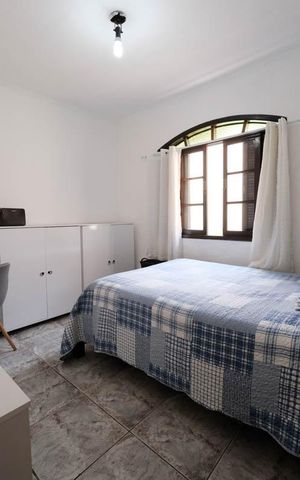 Casa à venda com 191m², 4 quartos e 2 vagasQuarto 1