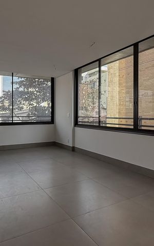 Apartamento à venda com 120m², 4 quartos e 2 vagas Apartamento à venda com 120m², 4 quartos e 2 vagasSala