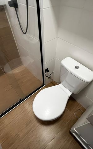 Apartamento à venda com 38m², 1 quarto e sem vaga Apartamento à venda com 38m², 1 quarto e sem vagaBanheiro da Suíte