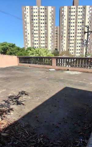 Casa à venda com 250m², 3 quartos e 4 vagas Casa à venda com 250m², 3 quartos e 4 vagasÁrea Externa