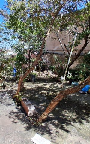Casa à venda com 250m², 3 quartos e 4 vagas Casa à venda com 250m², 3 quartos e 4 vagasÁrea Externa