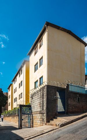 Apartamento para alugar com 70m², 2 quartos e 1 vagaFachada