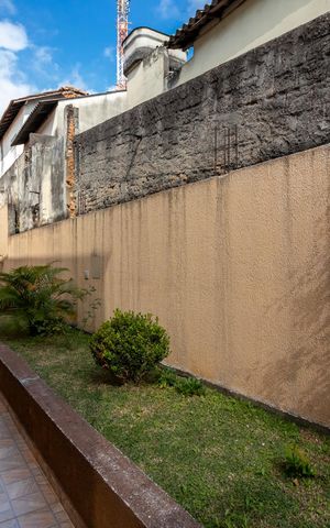 Casa de condomínio à venda com 140m², 3 quartos e 2 vagas Casa de condomínio à venda com 140m², 3 quartos e 2 vagasÁrea Externa