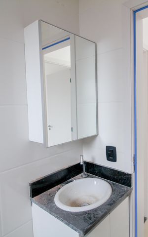 Apartamento para alugar com 50m², 2 quartos e 1 vaga Apartamento para alugar com 50m², 2 quartos e 1 vagaBanheiro