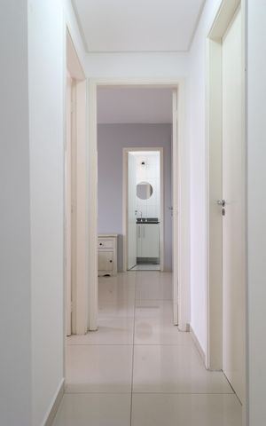 Apartamento para alugar com 64m², 2 quartos e 2 vagasCorredor 