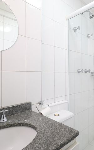 Apartamento para alugar com 64m², 2 quartos e 2 vagasBanheiro da Suíte