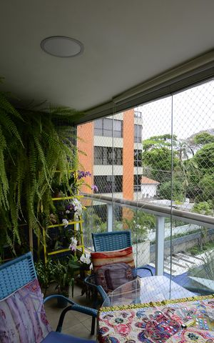 Apartamento à venda com 118m², 3 quartos e 3 vagasVaranda da Sala