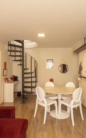 Apartamento para alugar com 130m², 3 quartos e 1 vaga Apartamento para alugar com 130m², 3 quartos e 1 vagaSala