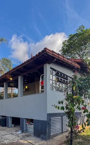 Casa à venda com 120m², 3 quartos e 5 vagas Casa à venda com 120m², 3 quartos e 5 vagasÁrea externa