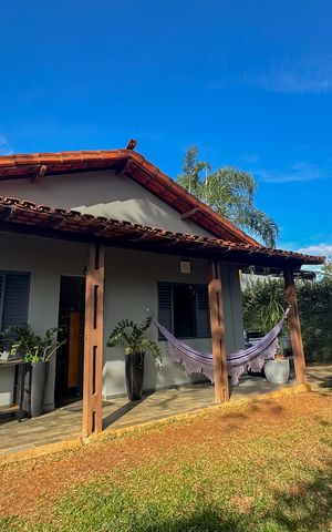 Casa à venda com 120m², 3 quartos e 5 vagas Casa à venda com 120m², 3 quartos e 5 vagasFachada