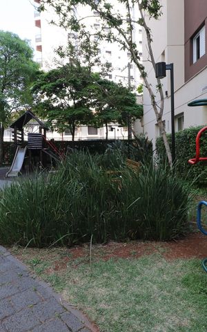 Apartamento à venda com 105m², 2 quartos e 2 vagasÁrea comum - Playground