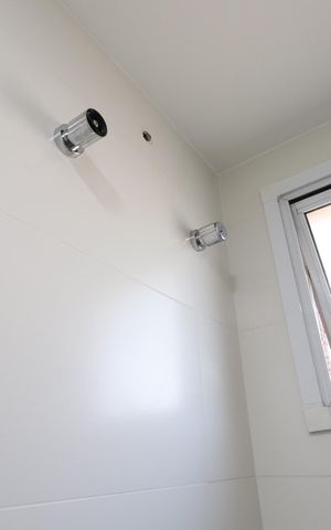 Apartamento à venda com 105m², 2 quartos e 2 vagasBanheiro da Suíte 2