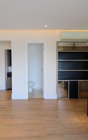 Apartamento à venda com 105m², 2 quartos e 2 vagasSala