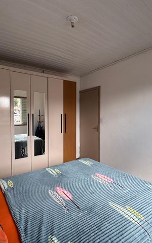 Casa à venda com 110m², 3 quartos e 2 vagasQuarto
