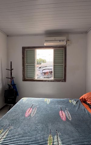 Casa à venda com 110m², 3 quartos e 2 vagasQuarto