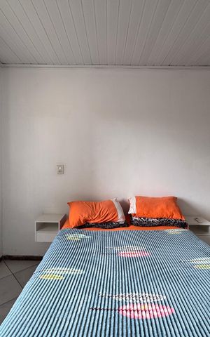 Casa à venda com 110m², 3 quartos e 2 vagasQuarto