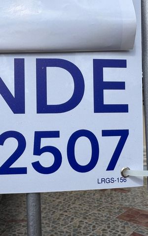 Casa à venda com 110m², 3 quartos e 2 vagasPlaca