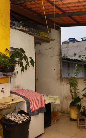 Casa à venda com 200m², 3 quartos e 2 vagasÁrea de Serviço