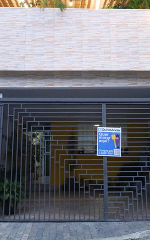 Casa à venda com 200m², 3 quartos e 2 vagasFachada do imóvel
