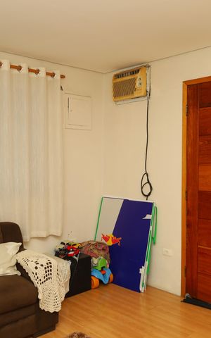 Casa à venda com 200m², 3 quartos e 2 vagasSala