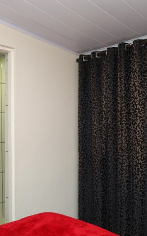 Casa à venda com 200m², 3 quartos e 2 vagasSuíte