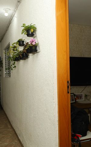 Casa à venda com 200m², 3 quartos e 2 vagasCorredor